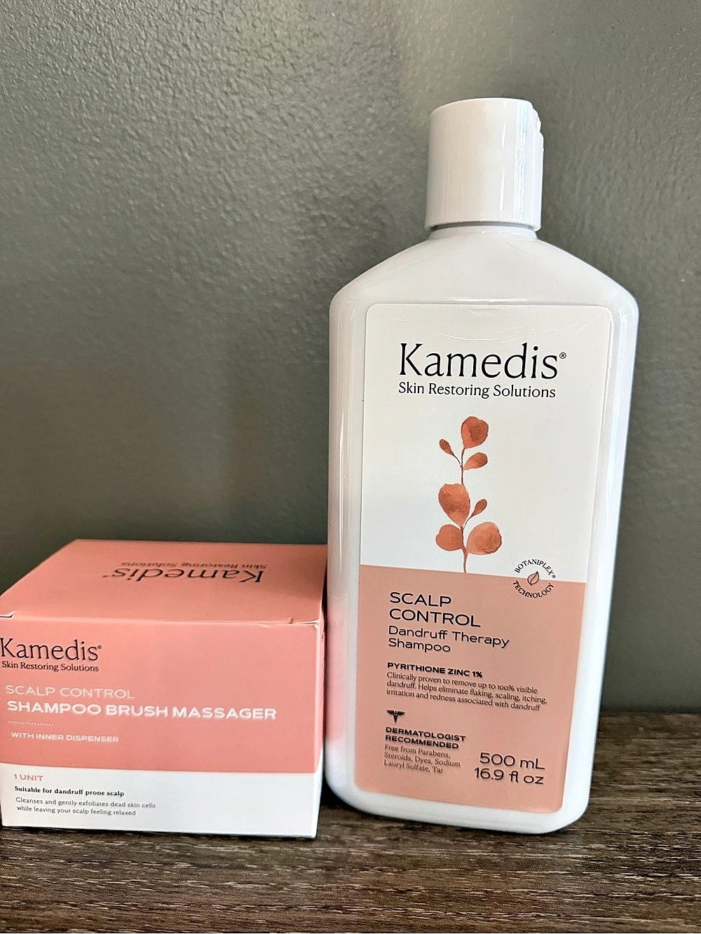 Kamedis Scalp Control Dandruff Therapy Shampoo & Scalp Massager Bundle & Scalp